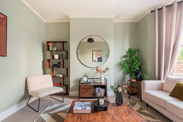 3 Bedroom Terraced House For Sale In Robertson Road, Easton, BS5