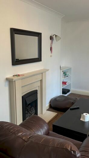 3 Bedroom Flat To Rent In Shield Street, Shieldfield, Newcastle Upon Tyne, NE2