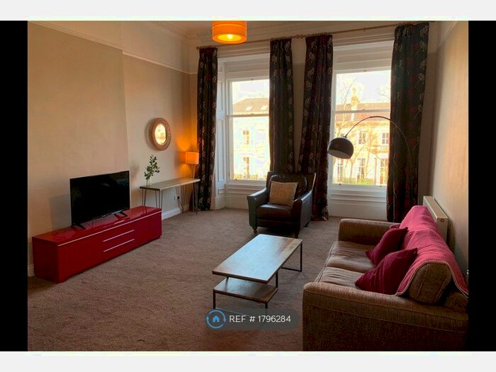 2 Bedroom Flat To Rent In Cecil Street, Glasgow, G12