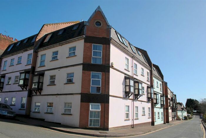2 Bedroom Property To Rent In Clareston Court, Station Road, Tenby, SA70