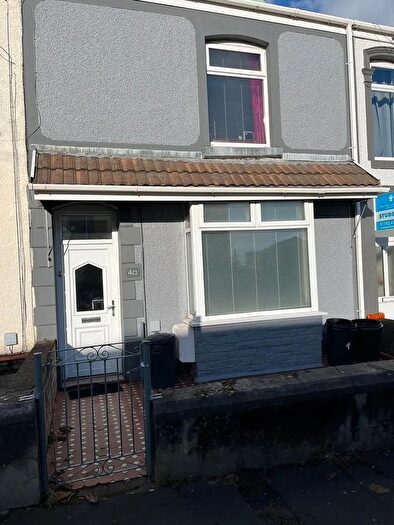 4 Bedroom Terraced House For Sale In Marlborough Road, Swansea, SA2