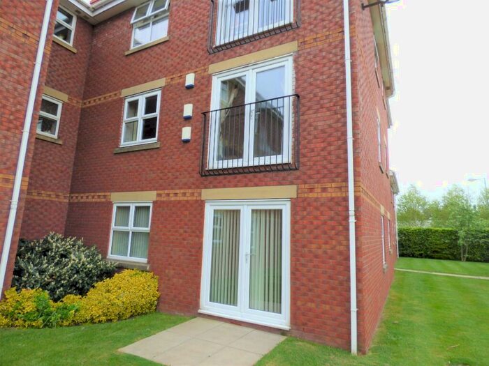 2 Bedroom Flat To Rent In The Mariners, FY8