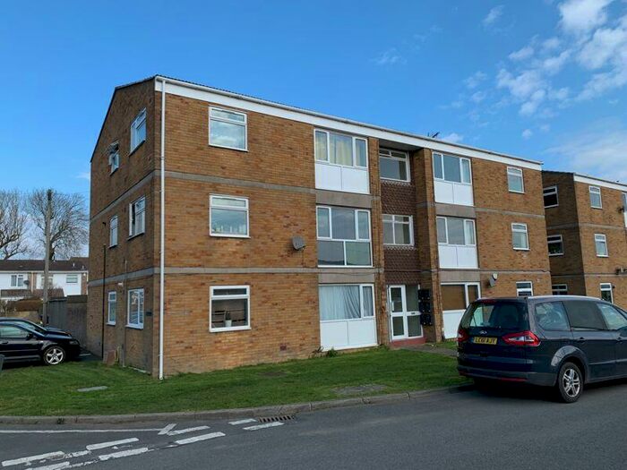 2 Bedroom Apartment To Rent In Larch Way, Bristol, BS34