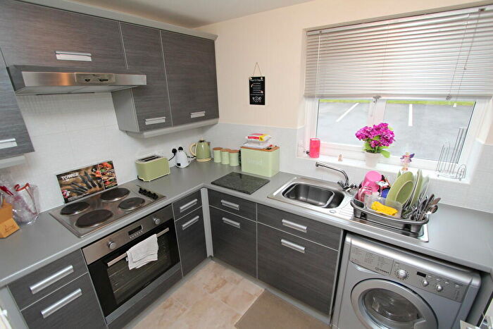 2 Bedroom Apartment To Rent In Shining Bank, Handsworth, S13