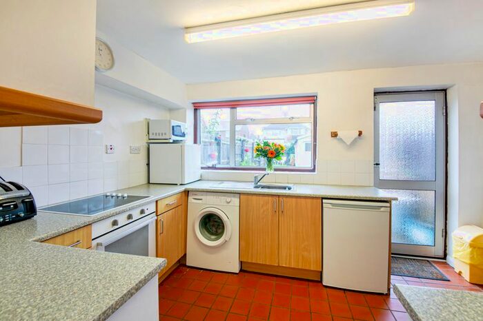 2 Bedroom Semi-Detached House For Sale In Long Lane, Littlemore, Oxford, OX4