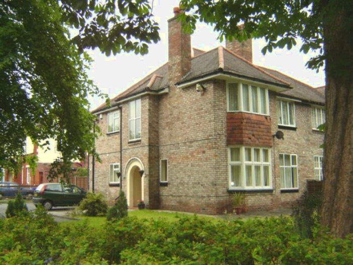 1 Bedroom Flat To Rent In Wood Road, Whalley Range, Manchester, M16