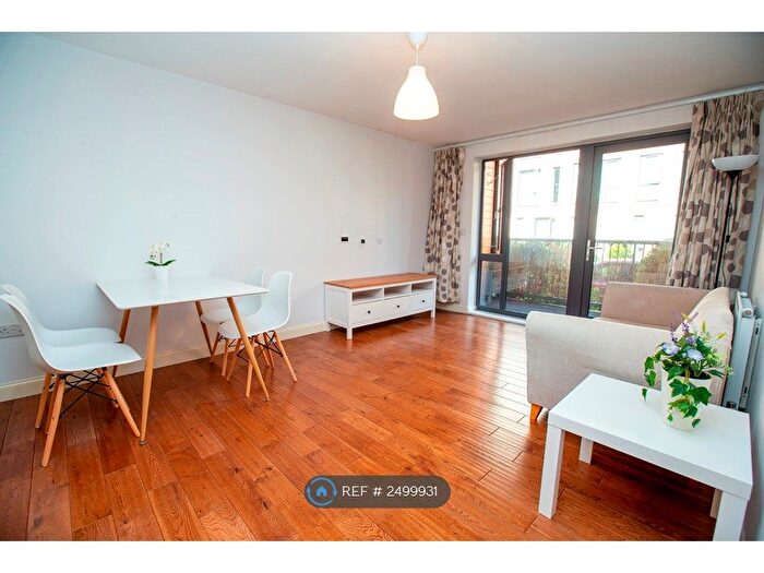 1 Bedroom Flat To Rent In Billroth Court, London, NW9