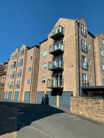 1 Bedroom Apartment To Rent In Copperfield House, Huddersfield Road, Halifax, HX3
