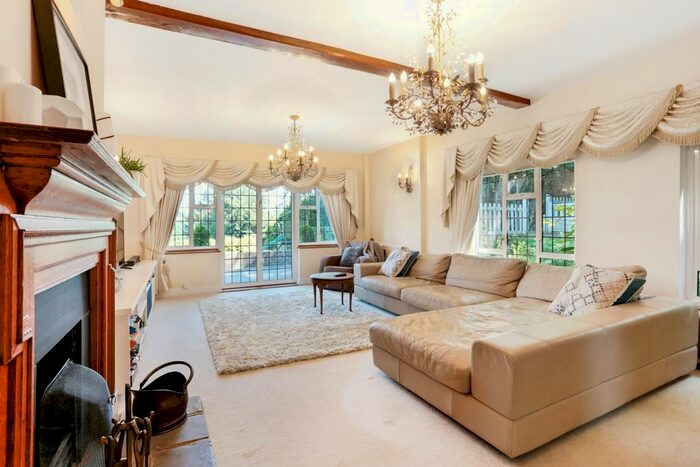 5 Bedroom Detached House To Rent In Brasted Chart, Westerham, TN16