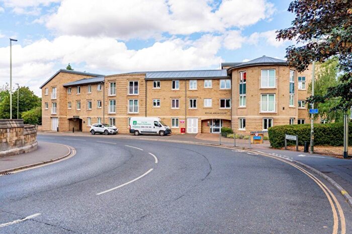 2 Bedroom Flat For Sale In Earlham Road, Norwich, NR2
