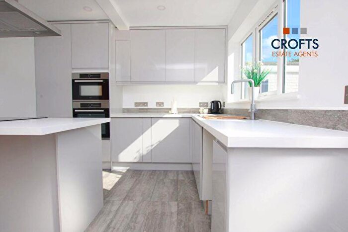 2 Bedroom Bungalow For Sale In Carlton Avenue, Healing, DN41