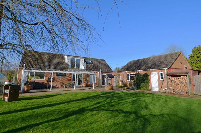 5 Bedroom Detached Bungalow For Sale In The Meadows, Fen Lane, East Keal, PE23