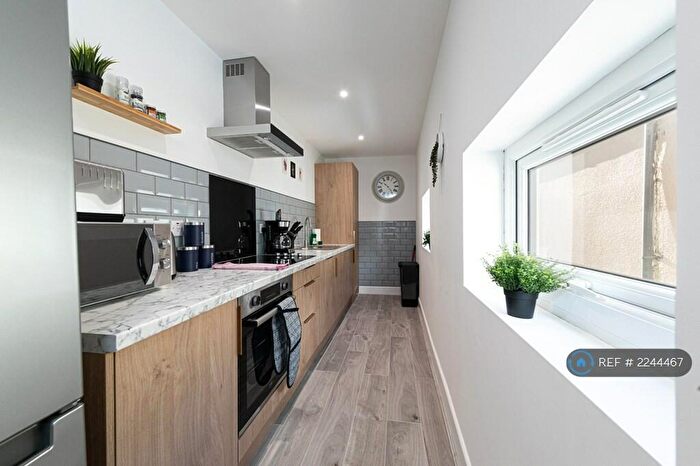 5 Bedroom Terraced House To Rent In Frederick Street South, Meadowfield, Durham, DH7