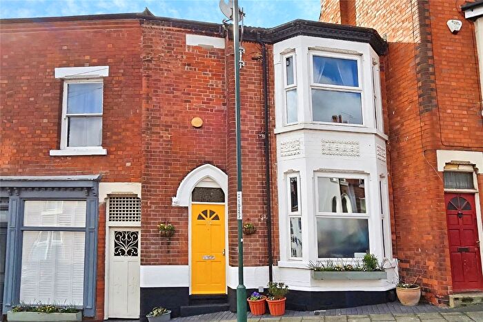 2 Bedroom Terraced House For Sale In St. Stephens Road, Nottingham, Nottinghamshire, NG2