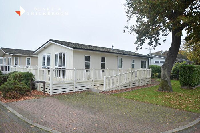 2 Bedroom Park Home For Sale In Elm Farm Country Park, Frinton Road, Thorpe-le-Soken, Essex, CO16