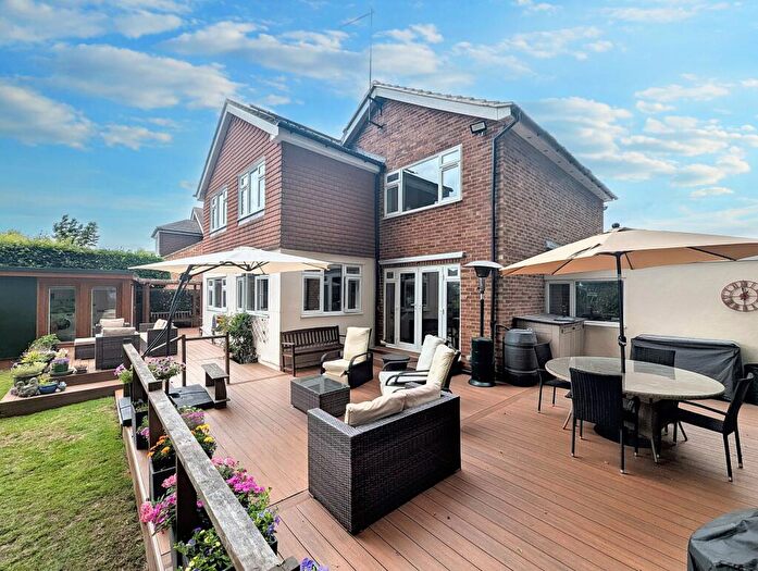 7 Bedroom Detached House For Sale In Hallsland Way, Oxted, Surrey, RH8
