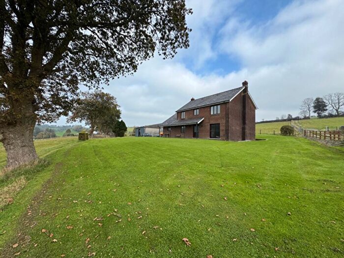 4 Bedroom Smallholding For Sale In Pontsian, Llandysul, SA44