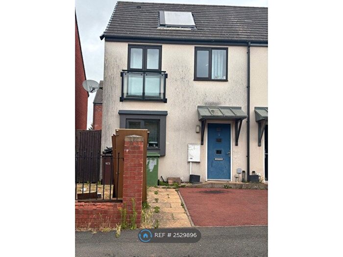 2 Bedroom Semi-Detached House To Rent In Montano Drive, Wolverhampton, WV10