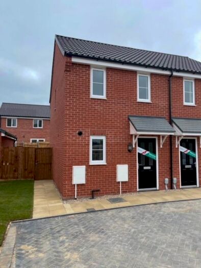2 Bedroom Semi-Detached House To Rent In Strowger Loke, Wymondham, NR18