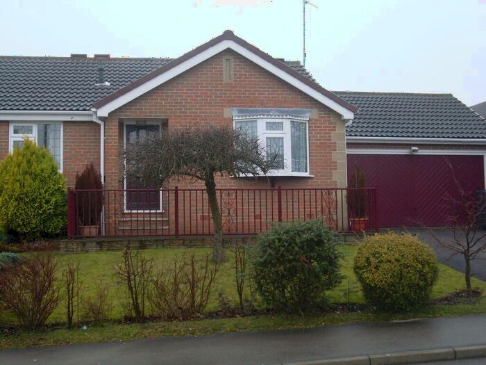 3 Bedroom Detached Bungalow To Rent In Towngate, Silkstone, Barnsley, S75