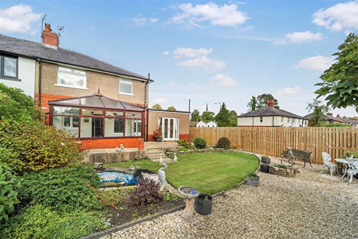 3 Bedroom Semi-Detached House For Sale In Ribchester Road, Clayton Le Dale, BB1
