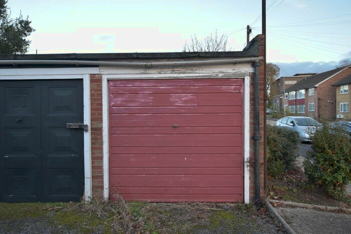 Property To Rent In Margaret Way, Ilford IG4