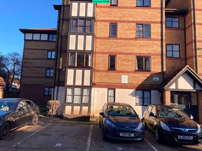 1 Bedroom Flat For Sale In Somerset Gardens, Creighton Road, London, N17