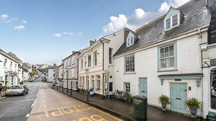 3 Bedroom Terraced House For Sale In Broad Street, Modbury, PL21