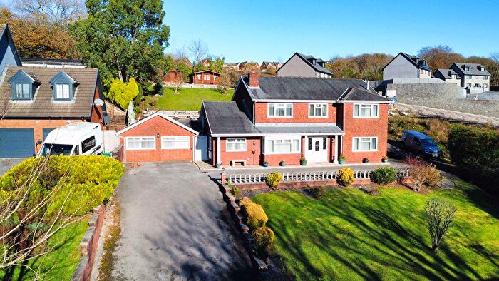 5 Bedroom Detached House For Sale In Birchgrove Road, Swansea, SA7