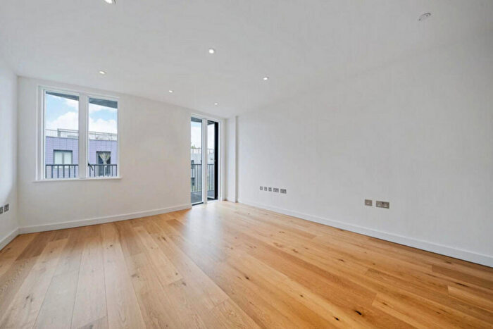 1 Bedroom Apartment For Sale In Esther Anne Place, London, N1