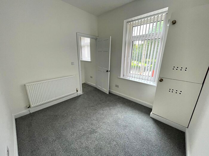 3 Bedroom End Of Terrace House For Sale In Nantgarw Road, Caerphilly, CF83