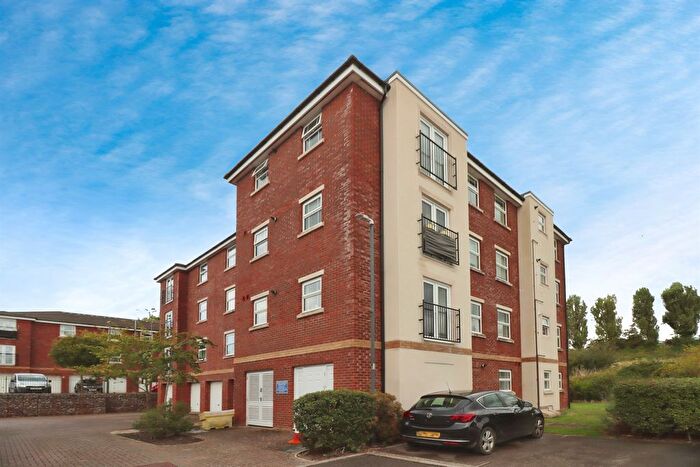 2 Bedroom Flat For Sale In Normandy Drive, Yate, Bristol, BS37