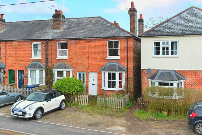 2 Bedroom End Of Terrace House For Sale In Chiddingfold, Godalming, Surrey, GU8