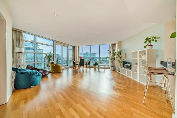 3 Bedroom Flat To Rent In Battersea Reach, Wandsworth Town, London, SW18