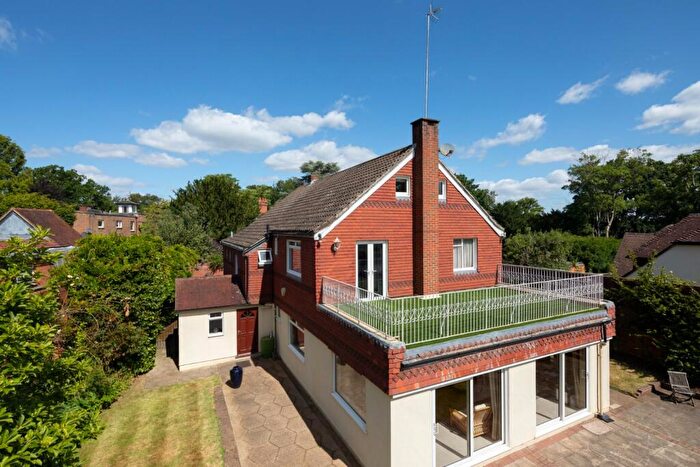 6 Bedroom Detached House For Sale In Coombe Hill Road, Kingston Upon Thames, KT2