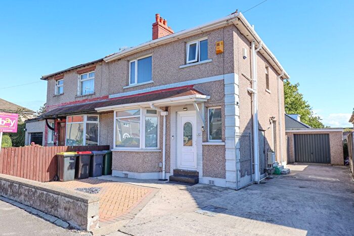 3 Bedroom Semi-Detached House For Sale In Buckingham Road, Morecambe, LA4