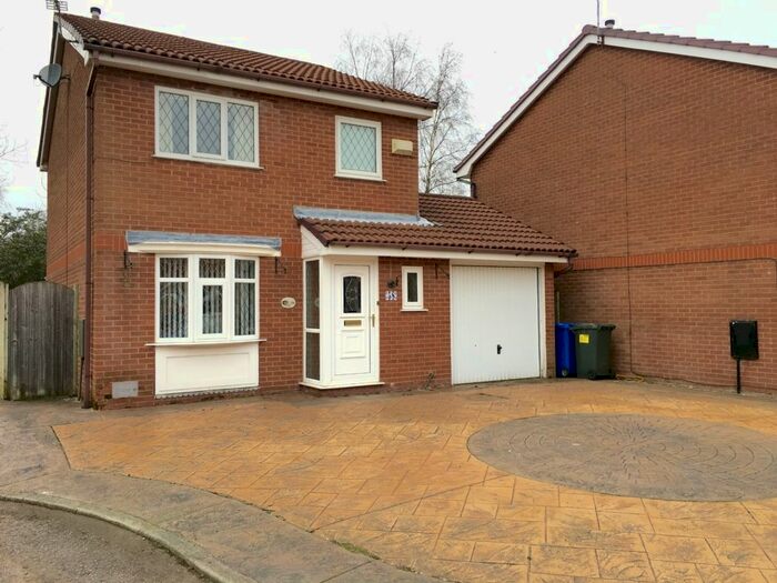3 Bedroom Detached House To Rent In The Cedars, Eves Green, Chorley, PR7