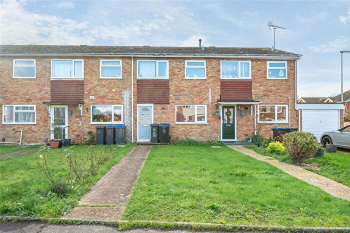 2 Bedroom Semi-Detached House To Rent In Willow Crescent, Worthing, West Sussex, BN13