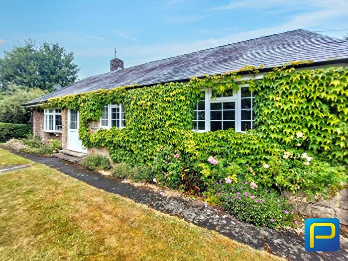 3 Bedroom Cottage For Sale In Longhorsley, Morpeth, NE65