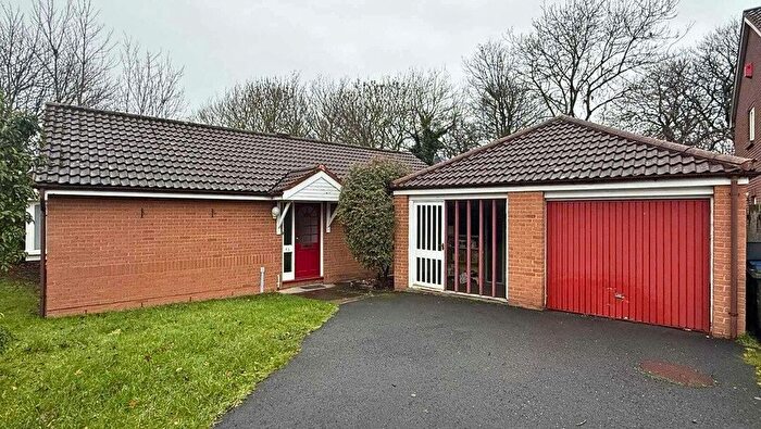 3 Bedroom Bungalow For Sale In Daylesford Drive, Newcastle Upon Tyne, Tyne And Wear, NE3