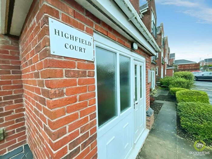 2 Bedroom Flat To Rent In Marsh House Lane, Darwen, BB3