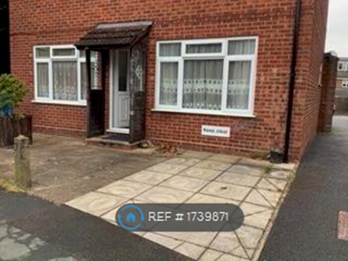 2 Bedroom Flat To Rent In North Town Road, Maidenhead, SL6