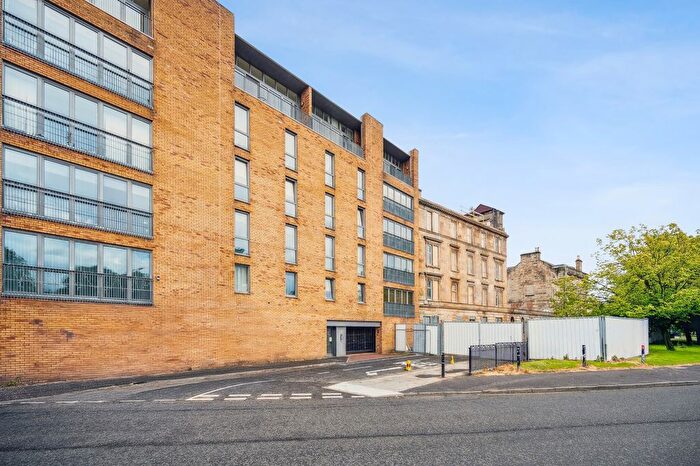 2 Bedroom Flat To Rent In Greenhead Street, Glasgow Green, Glasgow, G40