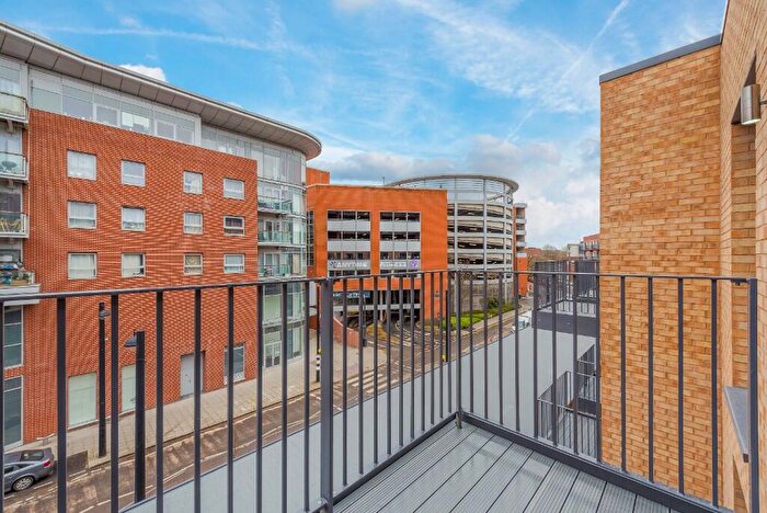 1 Bedroom Apartment To Rent In Howard Court, HP11
