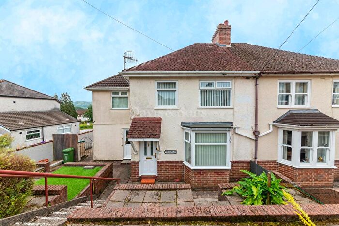 3 Bedroom Semi-Detached House For Sale In Fernlea, Risca, Newport., NP11