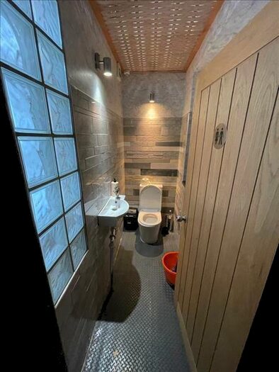 Commercial Property For Sale In Bolton Road, Darwen, BB3