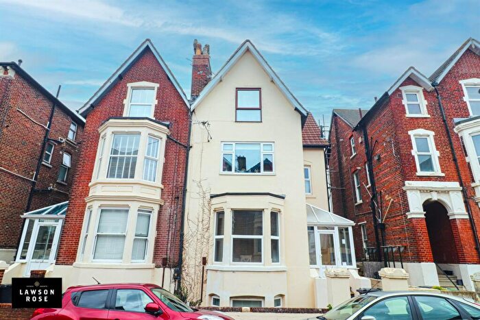 1 Bedroom Flat To Rent In Waverley Grove, PO4