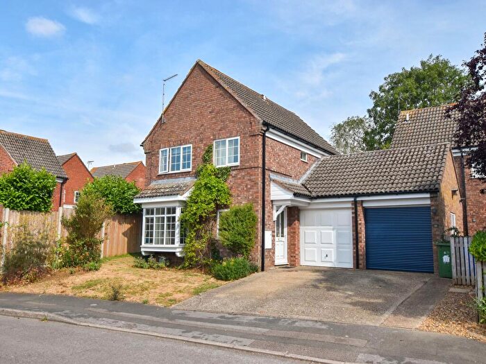 4 Bedroom Detached House For Sale In Benham Road, Greens Norton, NN12