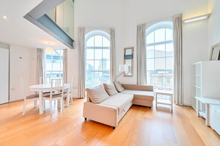 1 Bedroom Flat For Sale In Hornsey Road, London, N7