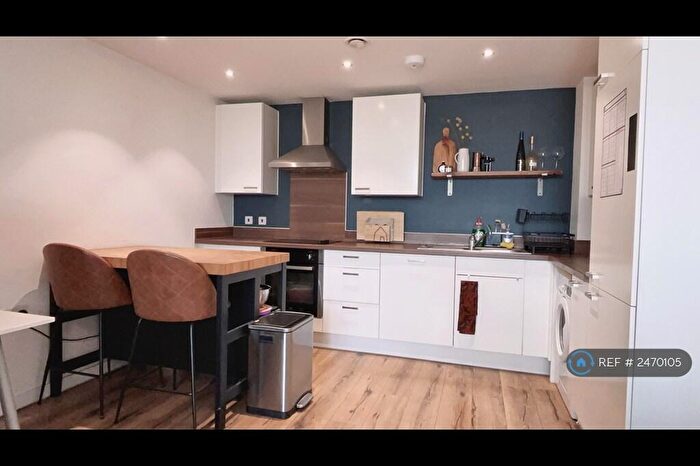 1 Bedroom Flat To Rent In Chambers Street, London, SE16